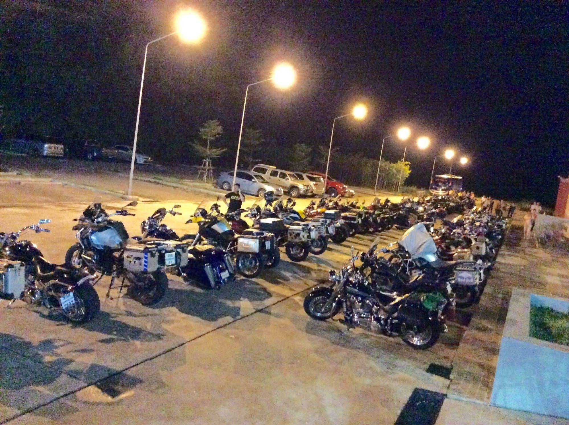 Grand Oliver Hotel Danok Sadao Exterior foto