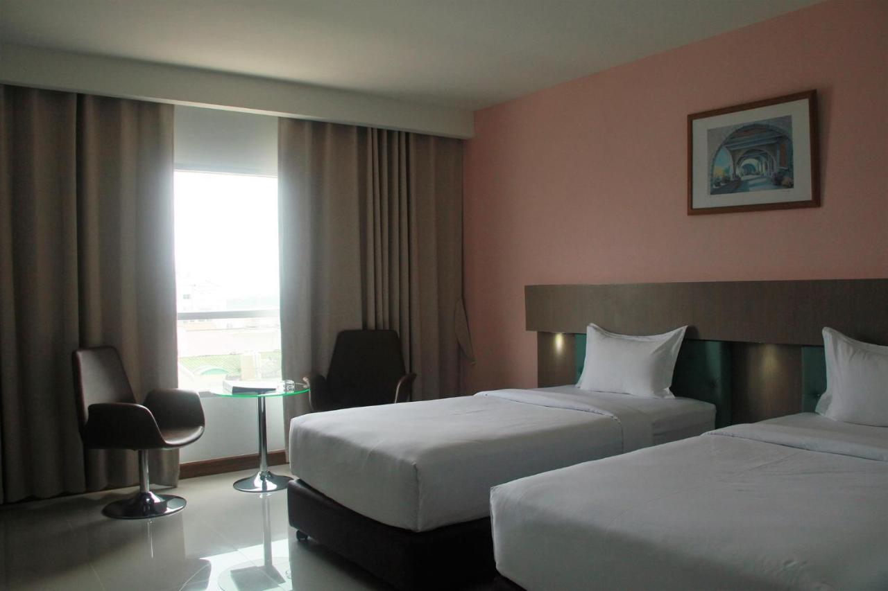 Grand Oliver Hotel Danok Sadao Exterior foto